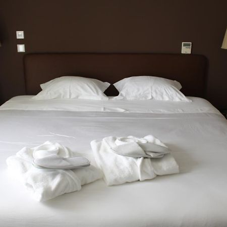 Almenara Suites Guest House ヴィラ・ノヴァ・デ・ガイア エクステリア 写真