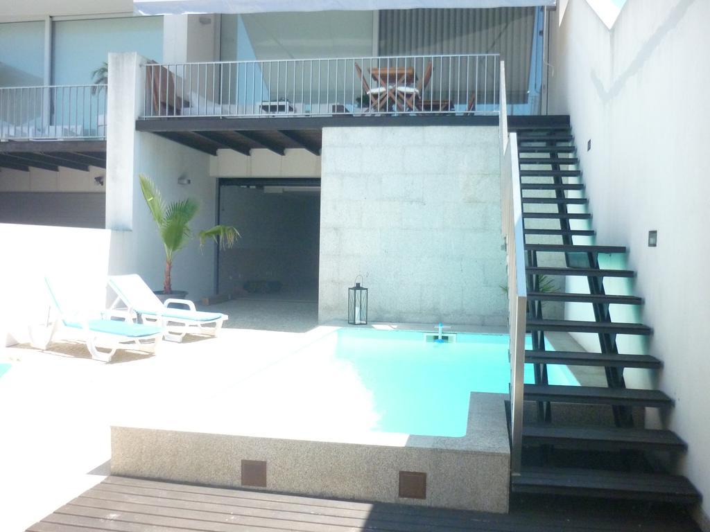 Almenara Suites Guest House ヴィラ・ノヴァ・デ・ガイア エクステリア 写真