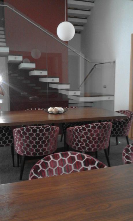 Almenara Suites Guest House ヴィラ・ノヴァ・デ・ガイア エクステリア 写真